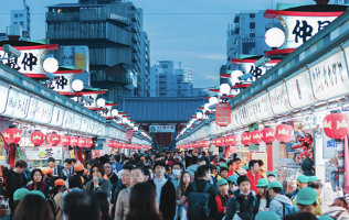 【海外調査】中国人100人に聞いた！日本の行きたい場所や利用額を公開